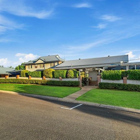 Motel Ambassador On Ruthven Toowoomba Exterior foto