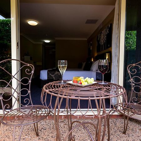 Motel Ambassador On Ruthven Toowoomba Habitación foto