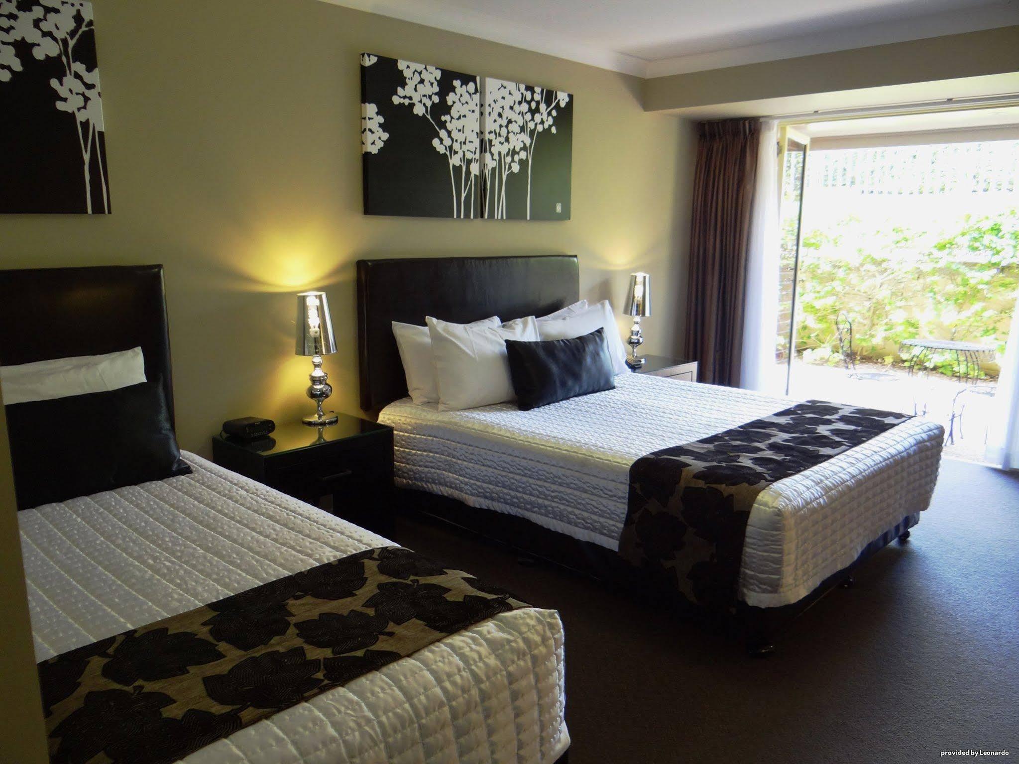 Motel Ambassador On Ruthven Toowoomba Exterior foto