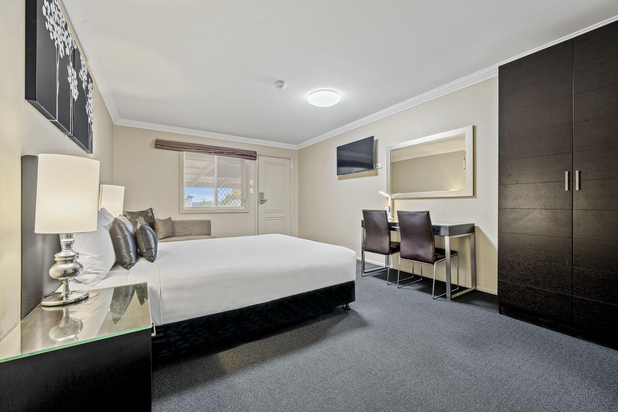 Motel Ambassador On Ruthven Toowoomba Exterior foto