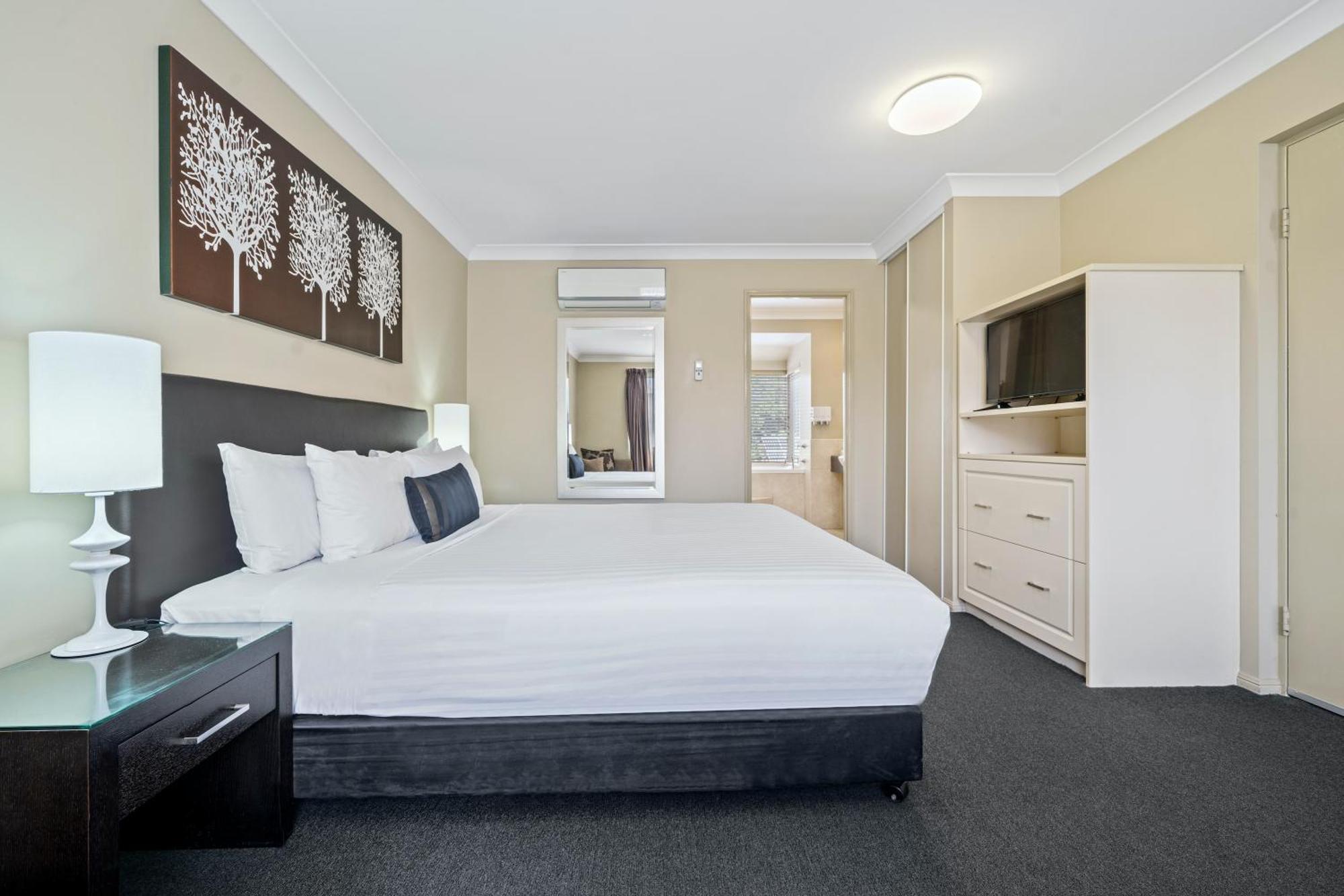 Motel Ambassador On Ruthven Toowoomba Habitación foto